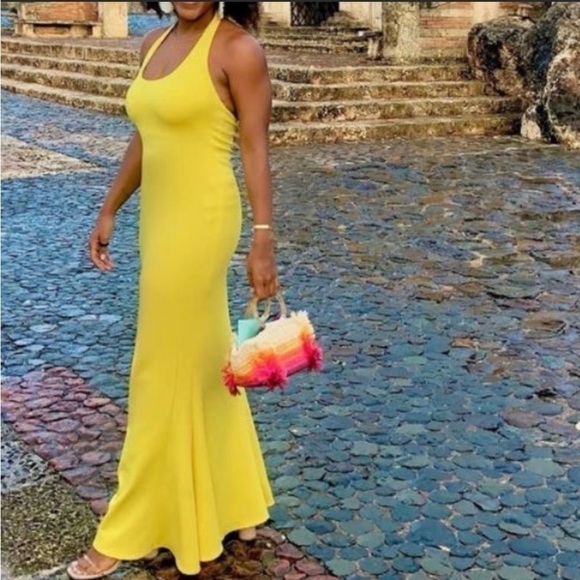 Black Halo Napa Halter dress in a vibrant yellow size 12. Trumpet skirt - Picture 7 of 7